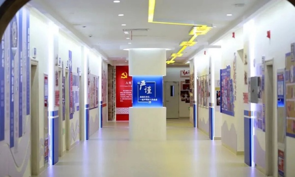 展廳如此設(shè)計(jì)，讓醫(yī)院擺脫“高冷”感！